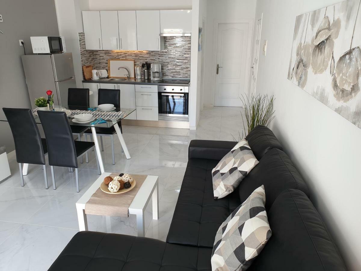 Casa Las Flores With Heated Pool, Only 490 Meters To The Beach, Balcony, Wifi Арона Экстерьер фото