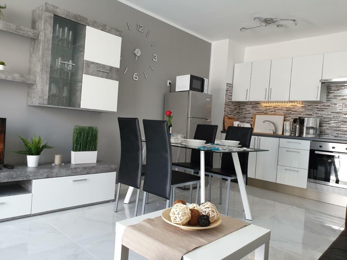 Casa Las Flores With Heated Pool, Only 490 Meters To The Beach, Balcony, Wifi Арона Экстерьер фото